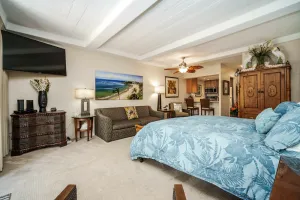 Image of Luxurious Whaler Studio