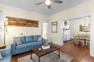 Image of Farmhouse 3 bedroom downtown by River Walk No cleaning fee