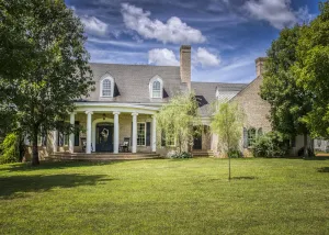 Image of The White House; located at the foothills of the Shenandoah Valley.