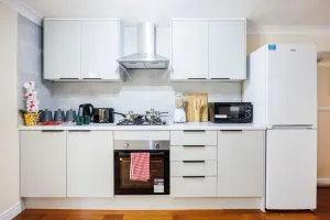 Image of East Croydon Home - Contractors