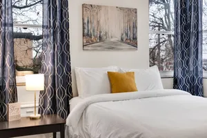 Image of 112 · Unique Chic #112 - Hotel Phillips