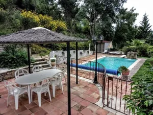 Image of \"El Patio\", Appartement Calme, Piscine et Belle vue
