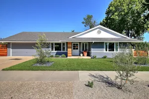 Image of Modern Ranch Style House 2 blocks from Lake Los Carneros