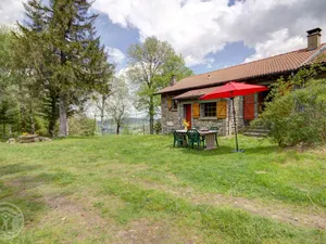 Image of Ski Chalet: Cozy 3-BR with Fireplace, Near Chalmazel Slopes, Ideal for Families