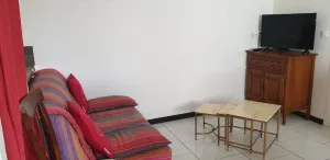 Image of Single storey house, beach, town center all on foot
