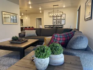 Image of Spacious New Condo - Beautiful Views in the Heart of  Dillon