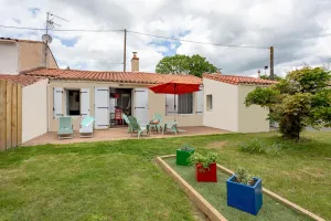 Image of Maison calme terrasse et jardin