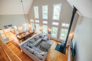 Image of Waterfront, Luxury, Spacious home in Freeport!