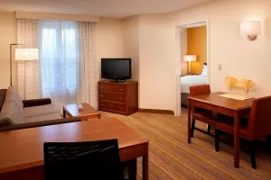 Image of Everything You Need For The Perfect Vacation! Close to Independence Grove