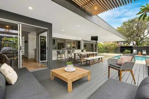 Image of Luxury coastal retreat only 250m from the beach!