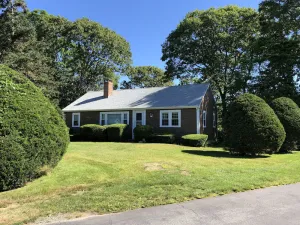 Image of Quiet private Centerville cottage, walk to beach, central A\/C, parking pass.