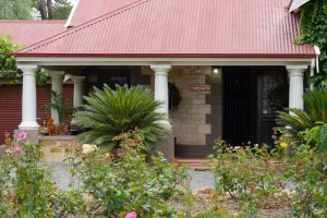 Image of Wilsford House nestled into the vineyards in the heart of the Barossa Valley.