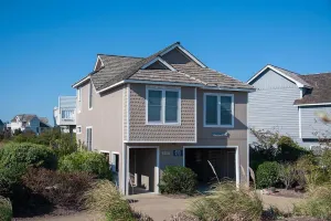 Image of Gone Fishin: Beautiful Cottage Overlooking Golf Course, Private Hot Tub