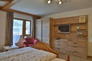 Image of No. 12 Studio Aggenstein - Guesthouse Braito