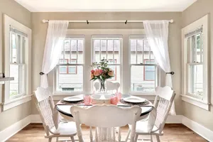 Image of Historic Former Shotgun Home with outback game room Hot Tun Jan 2023