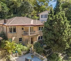 Image of Gracious 1930s Art Deco House