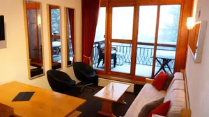 Image of Résidence Aiguille Grive Bat Iii - Appartement 2 pièces 6 personnes en duplex, skis aux pieds, dans le village de Charmettoger à Arc 1800. MAE-6954
