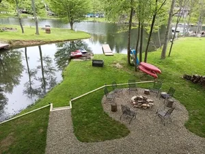 Image of LAKE FRONT 6 BEDROOMS  4 BATHS  SLEEPS 14