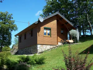 Image of Chalet Hêtre, in the middle of a corner of paradise in Sancy-Artense (63)