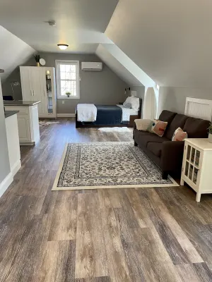 Image of King's Country Suite