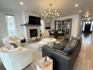 Image of Luxury  Summer Home,  Basketball Court, Hot Tub Firepit Excellent Beds & Linens.