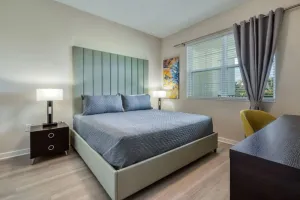 Image of VCR4-304 Deluxe New Apartment - Convention Center