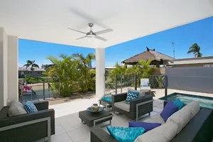 Image of Escape to the Coast