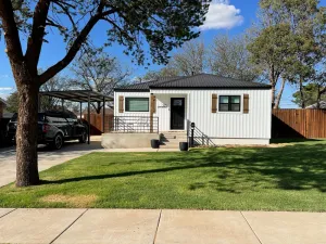 Image of Updated Bungalow - Close to town and 30 min from Lubbock!