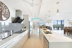 Image of ZEN LUXURY: 2-Story 4-BR Penthouse in Darwin City with Mindal Markets & Harbour Views