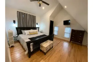 Image of The Gem of Brewers Hill w\/hot tub and pool