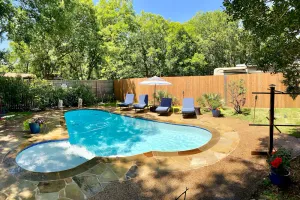 Image of The Pool House minutes from W7th , TCU , Stockyards , Museums & Dickie’s Arena