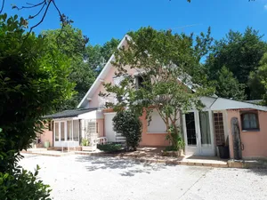 Image of Lovely T3 in the greenery with terrace and pkg, 5 minutes from Tarbes center