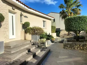 Image of Superb air-conditioned villa near Lake Cres