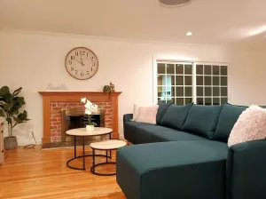 Image of Spacious 3BR 2BA Home, Pet-Friendly and Comfortable