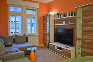 Image of Idyllic, central, quiet, high-quality apartment in an old building with excellent transport connections