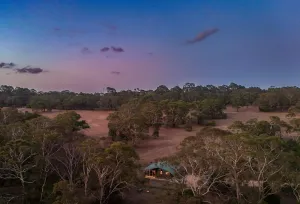 Image of Bellbrae Mudbrick Love Shack
