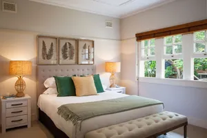 Image of Chic Apartment with Sun Lounge Near Manly Beach
