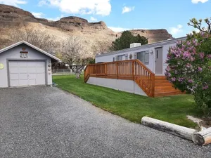 Image of Sunland Estates on the Columbia River!