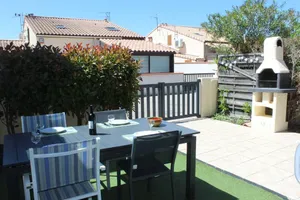 Image of Belles Prestations Pour ce Pavillon Moderne Avec Piscine - 6cyc59