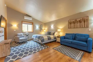 Image of A Taste of Ely studio apartment, king bed