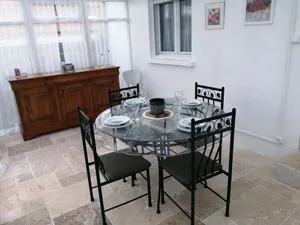 Image of Charming little town house 70m2 15kms from the sea and 4 kms from Caen