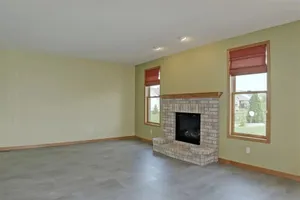 Image of Full Family Friendly Home - EAA Ready!