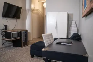 Image of Restful suite Downtown Davenport