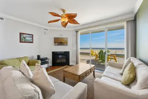 Image of Belmont Towers 410