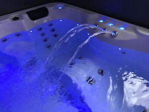 Image of Home VIAULT ( romantic night )