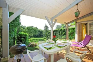 Image of 15 mins from Sarlat and caves comfortable cottage with swimming pool,
