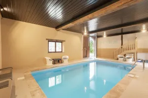 Image of So Villa Ricardière (89) - Indoor pool - Basketball - 2h Paris - 30p.