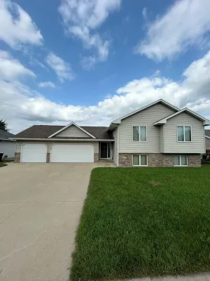 Image of Beautiful Big House in a quaint little Town!