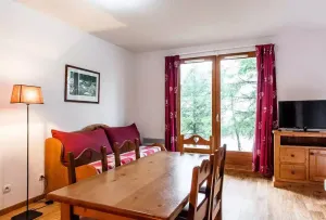 Image of Residence Le Bois De La Reine*** - 2 Room Apartment Cabin 4\/6 People