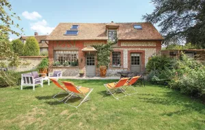 Image of Gorgeous Home In Les Damps With Wifi